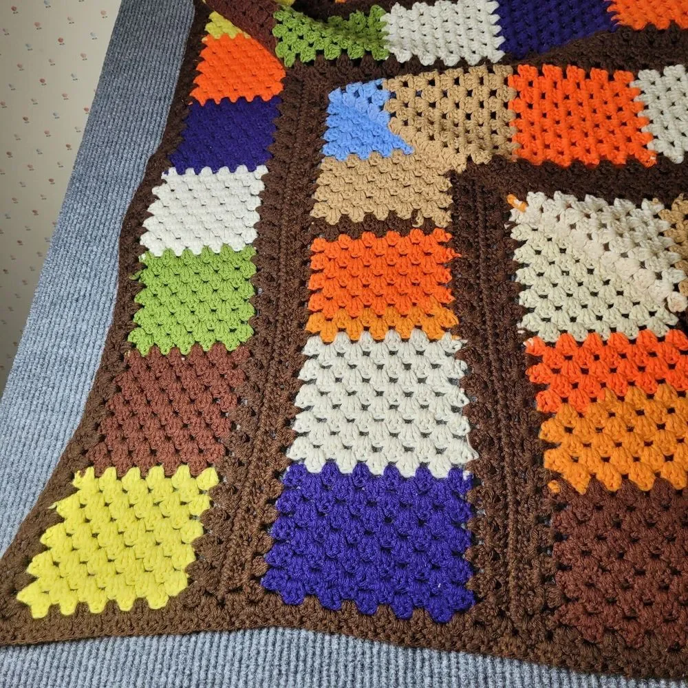Granny Square Blanket Hand Made Knit Afghan Throw Roseanne Big Bang Theory 72x40